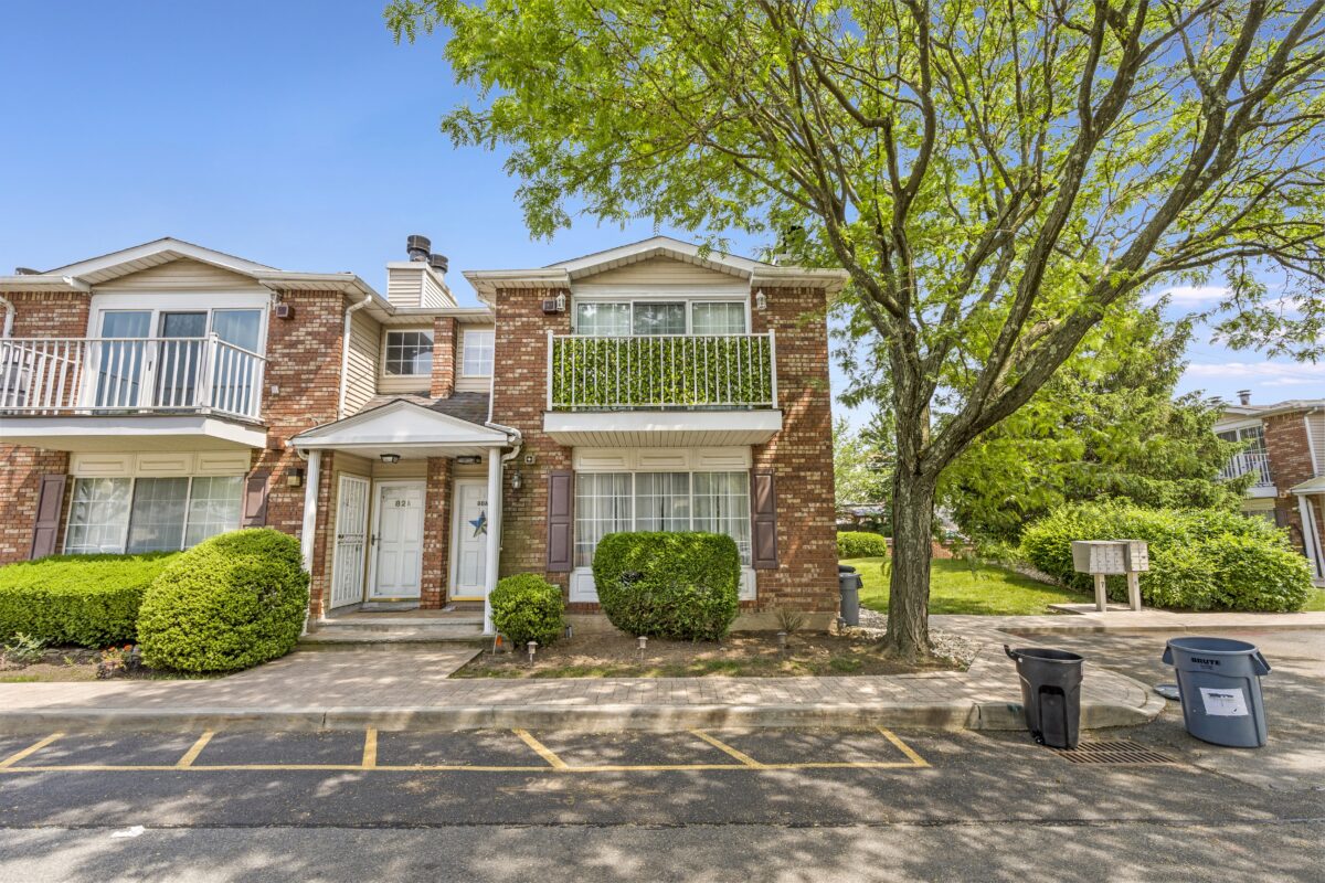 80a saturn ln staten island ny