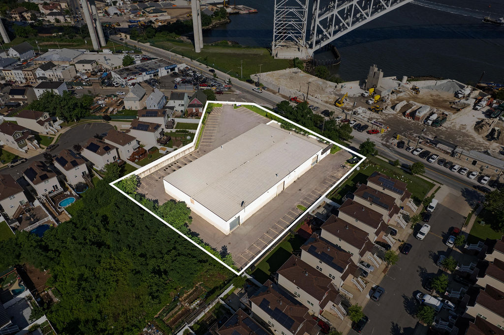 2400 Richmond Terrace, Staten Island, New York, 10302