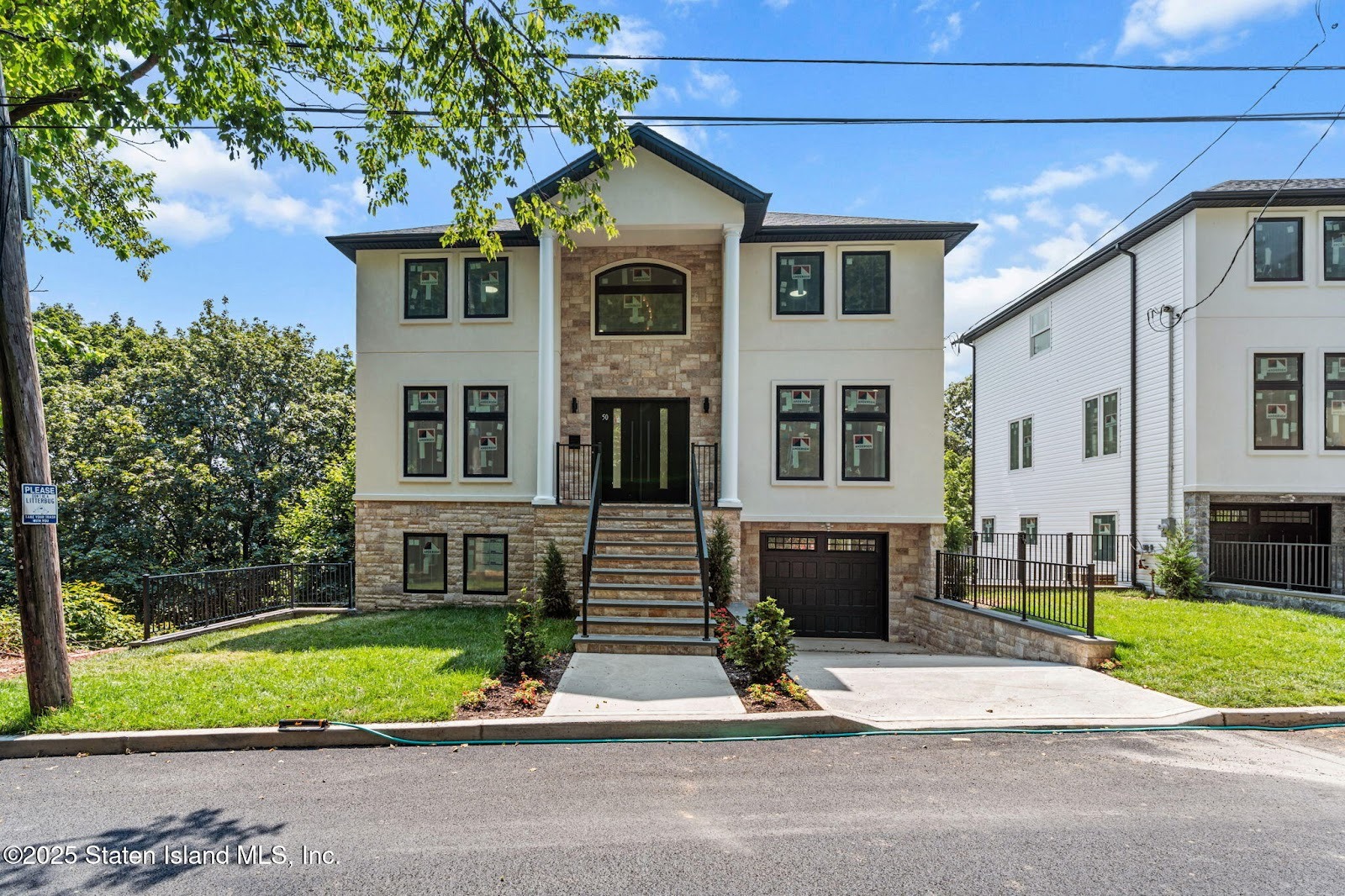 50 Cedarcliff Rd Staten Island NY Available